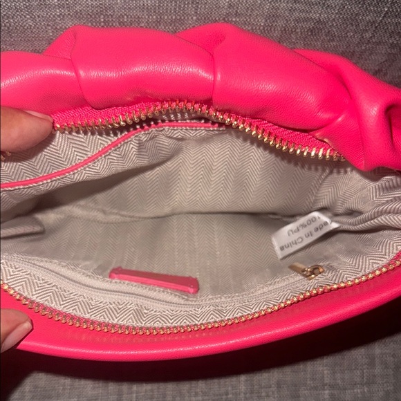 Ecostitch Vegan Leather Magenta Wristlet/Clutch Bag - Picture 5 of 5